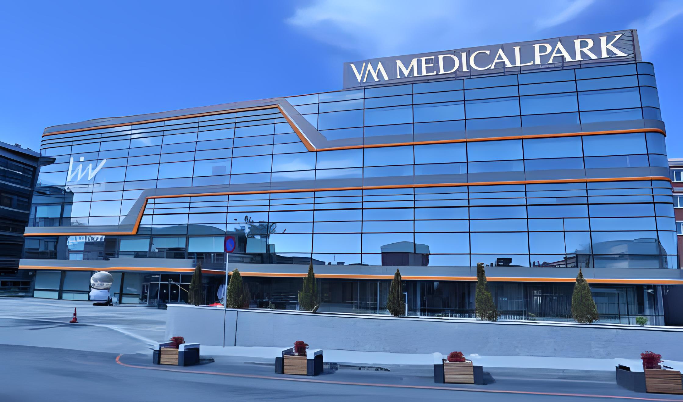 Здание клиники Medical Park Florya Hospital